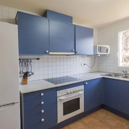 104690 House In *